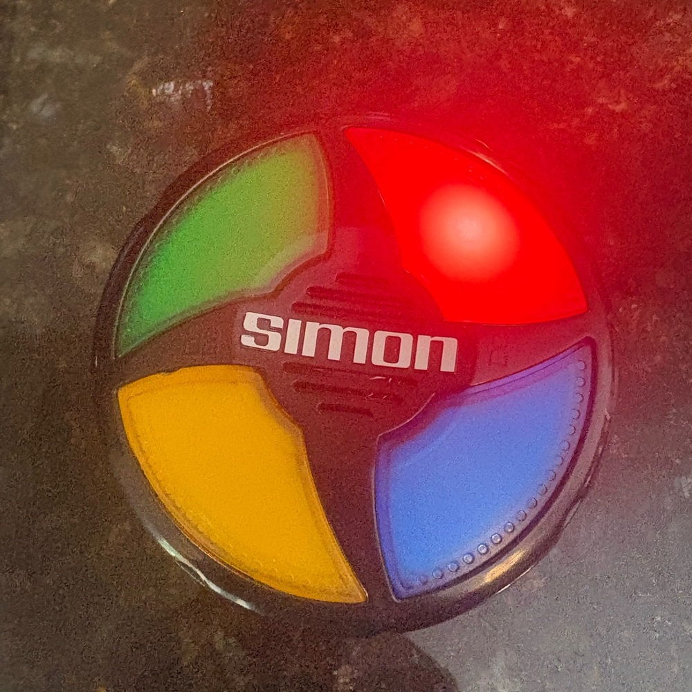 Simon Electronic Memory Game - Picture 3 of 3